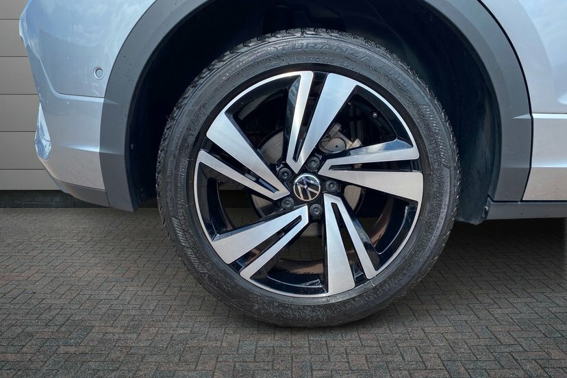 Volkswagen T-Roc 1.5 Tsi R-line Suv 150 Ps Silver #5