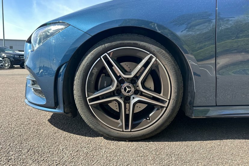 Mercedes-Benz CLA Class Cla220d Amg Line Executive Coupe Blue #4