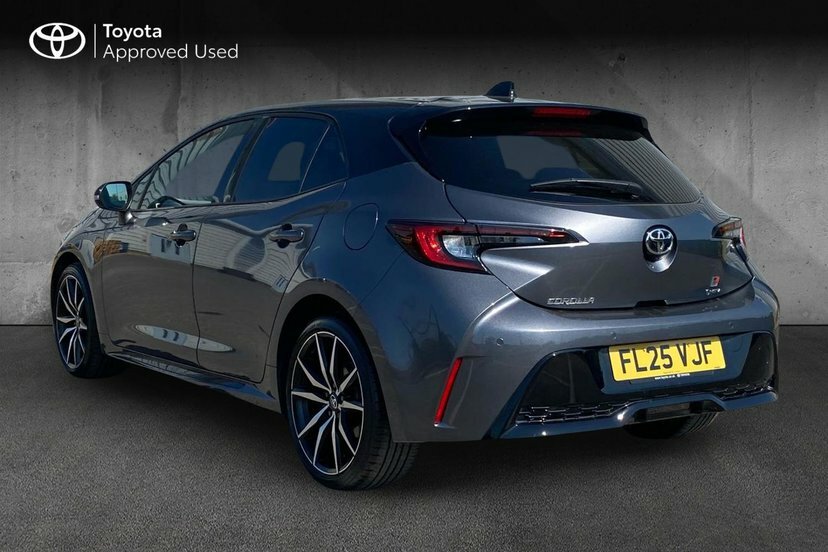 Toyota Corolla 2.0 Vvt-h Gr Sport Hatchback Hybrid Cvt Black #4