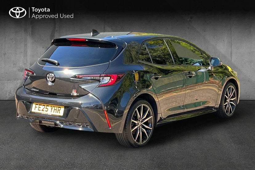 Toyota Corolla 2.0 Vvt-h Gr Sport Hatchback Hybrid Cvt Black #2