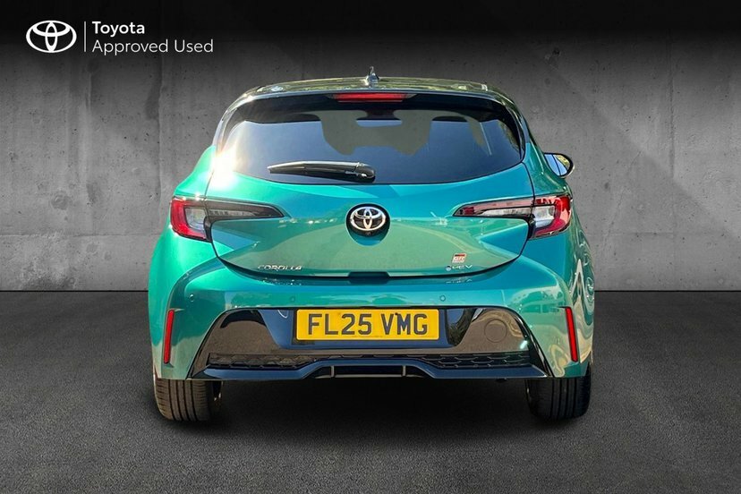 Toyota Corolla 1.8 Vvt-i Hybrid Commercial Black #18