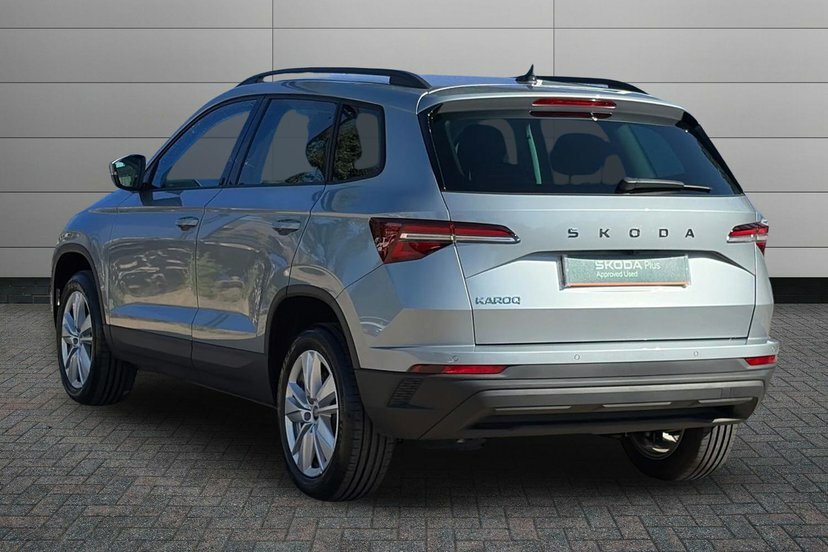 Skoda Karoq 1.5 Tsi Act Se Edition Suv Dsg 150 Ps Silver #3