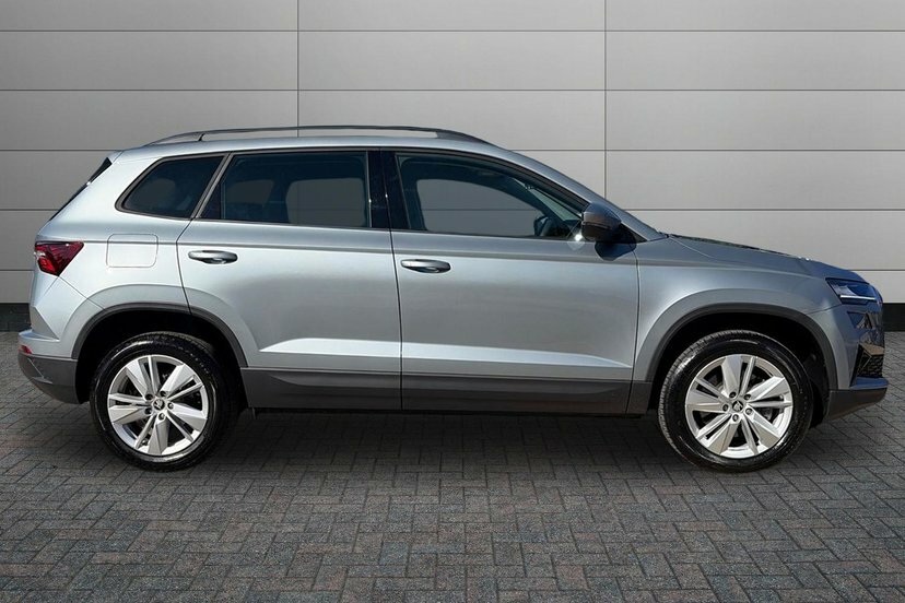 Skoda Karoq 1.5 Tsi Act Se Edition Suv Dsg 150 Ps Silver #4