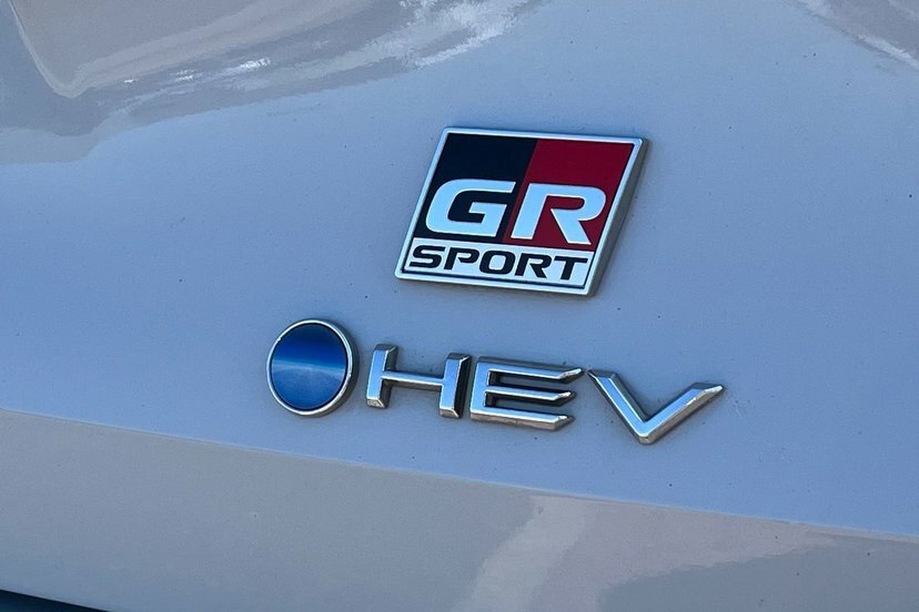 Toyota Corolla 2.0 Hybrid Gr Sport Cvt Silver #56