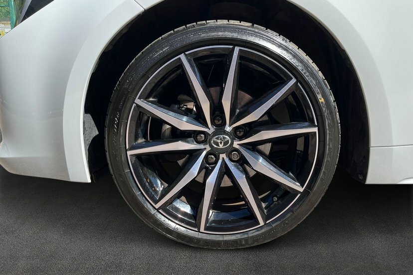 Toyota Corolla 2.0 Hybrid Gr Sport Cvt Silver #18