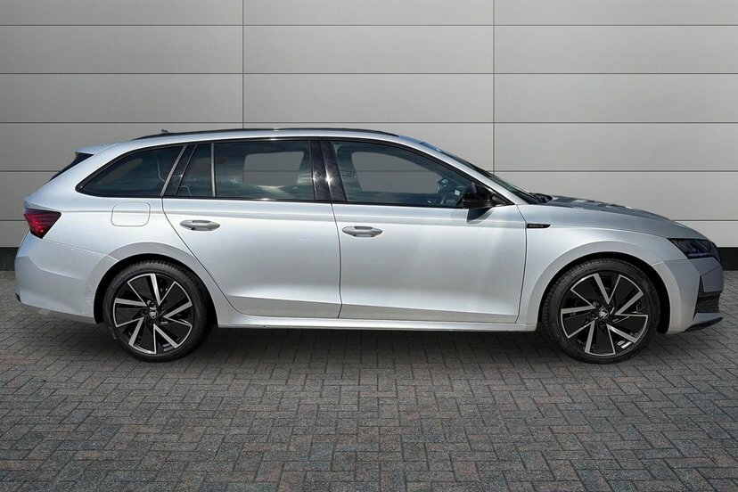 Skoda Octavia 1.5 Tsi E-tec Mhev Act Sportline Estate Silver #4