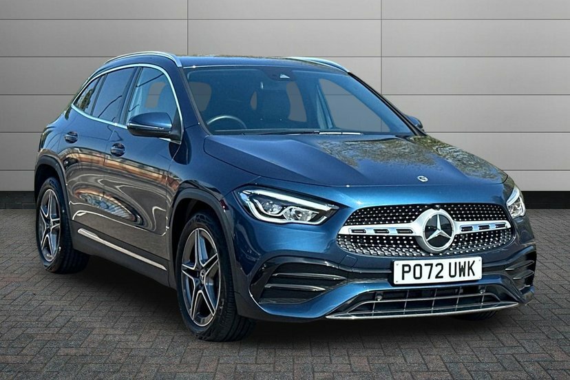 Mercedes-Benz GLA Class Gla220d Amg Line Blue