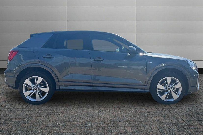 Audi Q2 1.5 Tfsi Cod 35 S Line Suv S Tronic 15 Grey #4