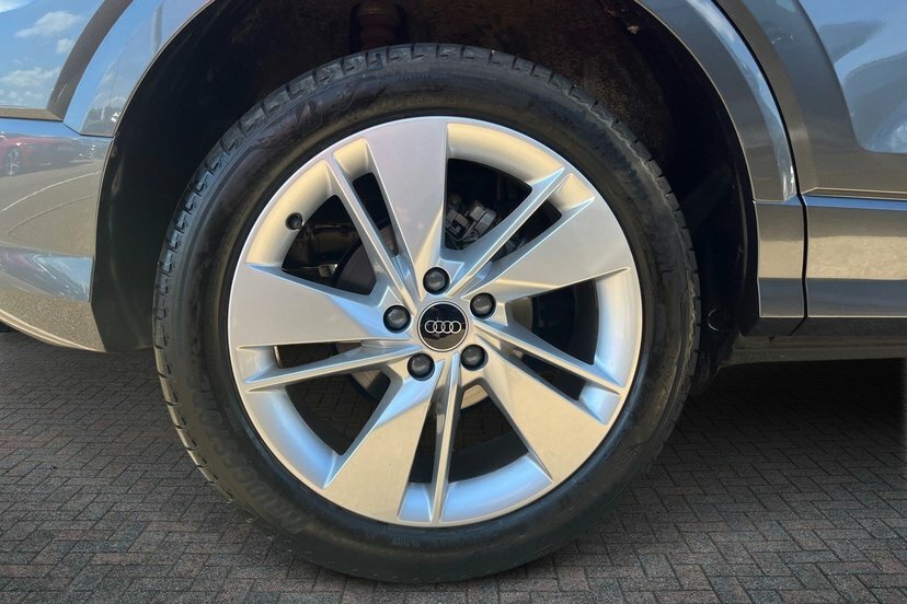 Audi Q2 1.5 Tfsi Cod 35 S Line Suv S Tronic 15 Grey #5