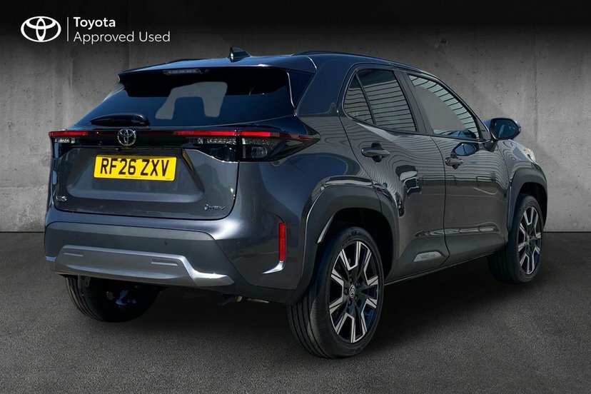 Toyota Yaris Cross 1.5 Vvt-h Excel Suv Hybrid E-cvt 130 P Grey #2