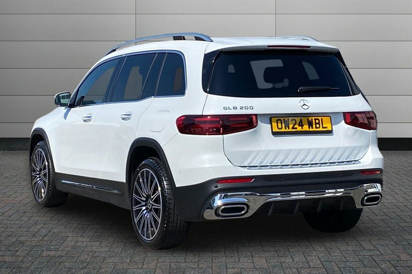 Mercedes-Benz GLB Class 1.3 Glb200h Mhev Amg Line Premium Plus Suv P White #2