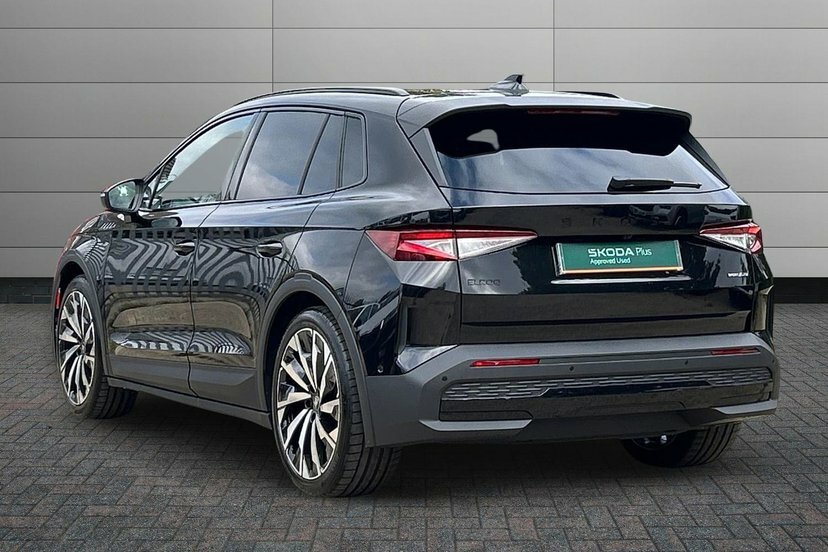 Skoda Elroq Estate Black #3