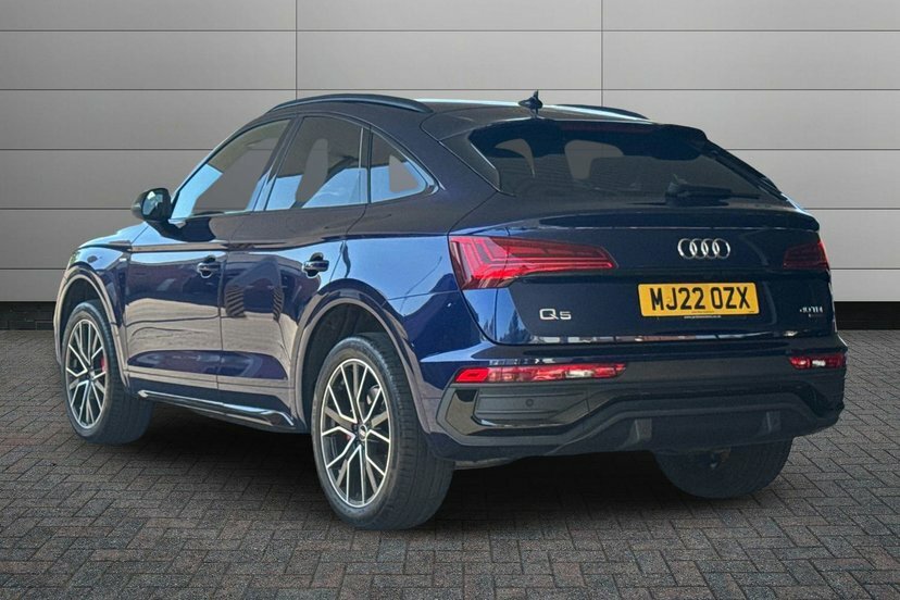 Audi Q5 2.0 Tdi 40 Edition 1 Sportback S Tronic Blue #3