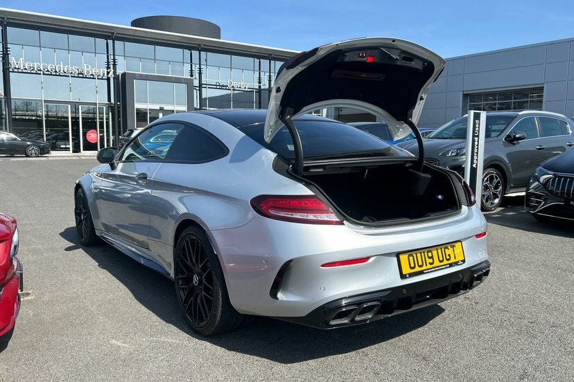 Mercedes-Benz C Class 2.0 C300 Amg Line Coupe G-tronic Euro White #13