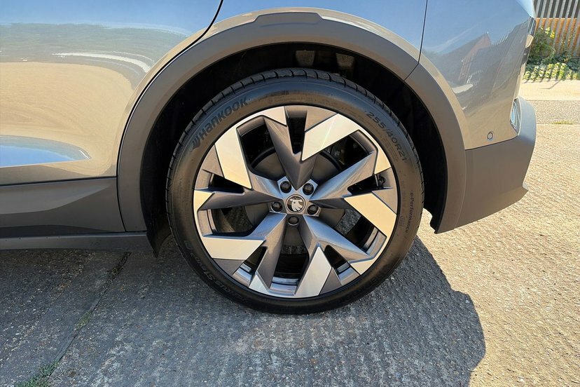 Skoda Elroq 210Kw 85 Sportline 82Kwh Silver #12