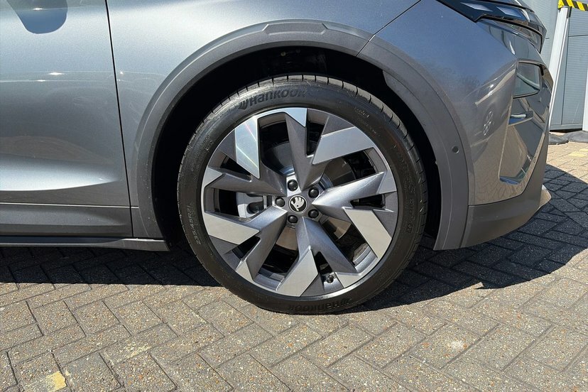 Skoda Elroq 210Kw 85 Sportline 82Kwh Silver #10