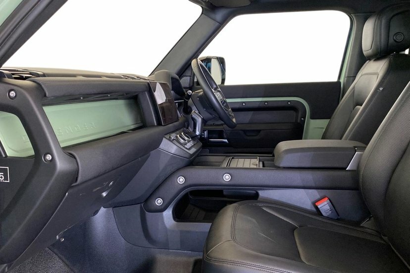 Land Rover Defender 90 3.0 D300 Mhev 75Th Limited Edition Suv Green #3