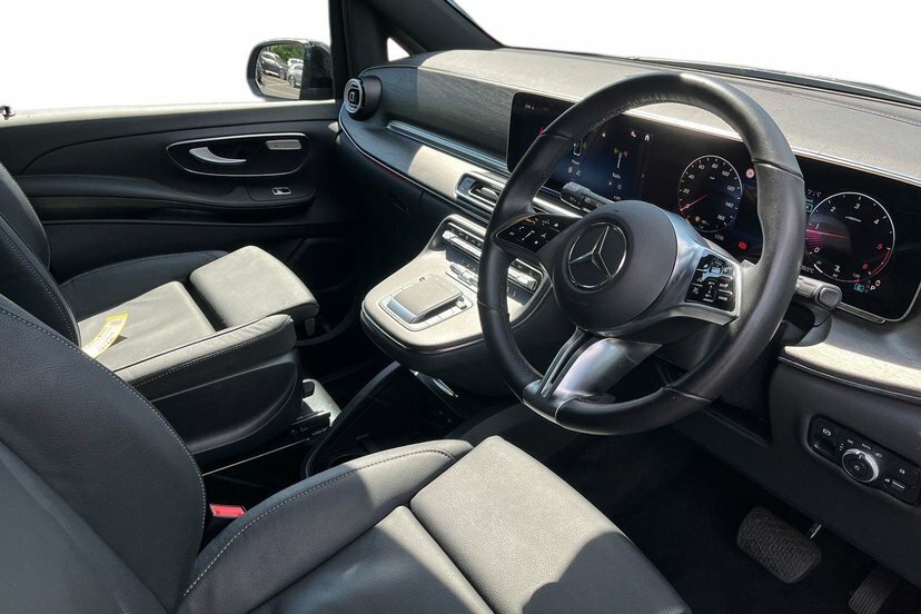 Mercedes-Benz V Class 2.0 V300d Premium Mpv G-tronic 8 Seat Black #5