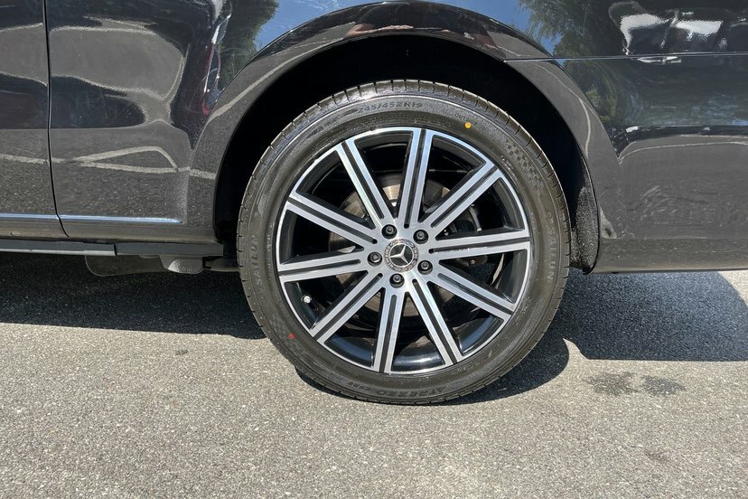 Mercedes-Benz V Class 2.0 V220d Premium Mpv G-tronic Euro 6 Black #14