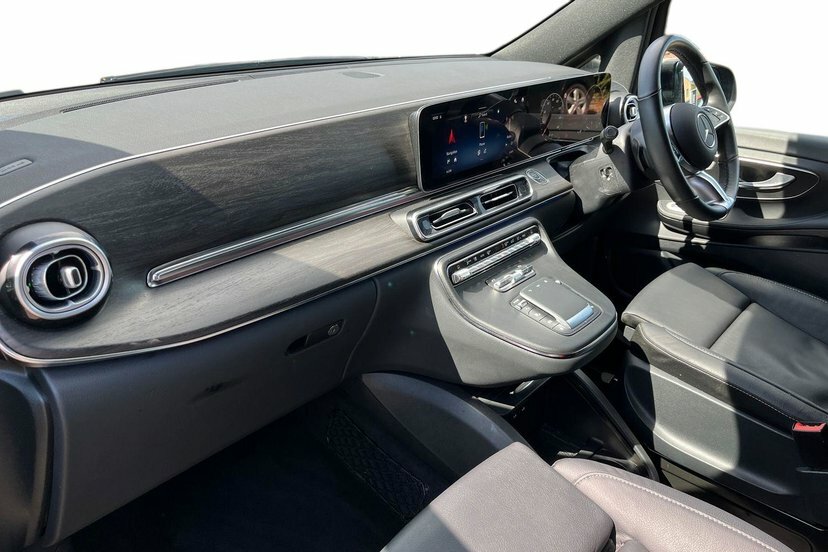 Mercedes-Benz V Class 2.0 V220d Premium Mpv G-tronic Euro 6 Black #9