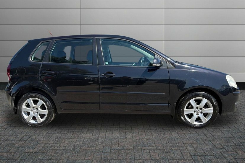 Volkswagen Polo 1.2 Match Hatchback 138 Gkm, 6 Black #4