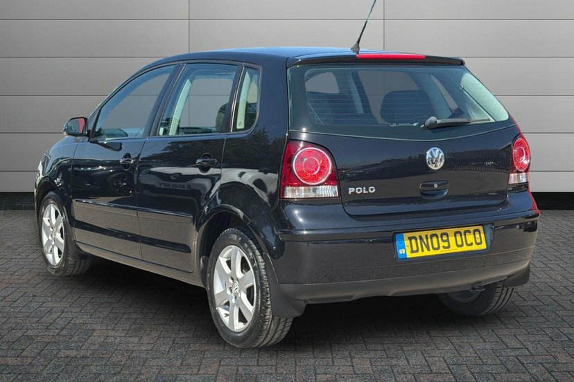 Volkswagen Polo 1.2 Match Hatchback 138 Gkm, 6 Black #3