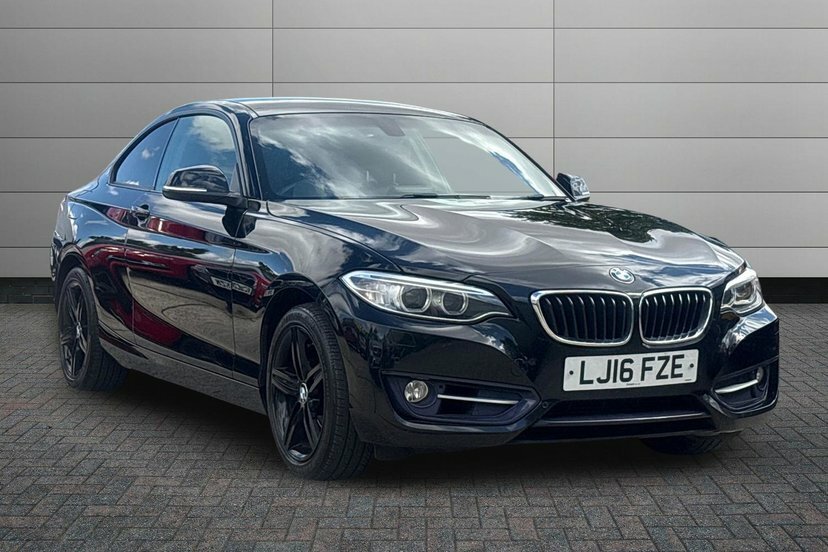 BMW 2 Series Gran Coupe 1.5 218I Sport Coupe 136 Ps Black