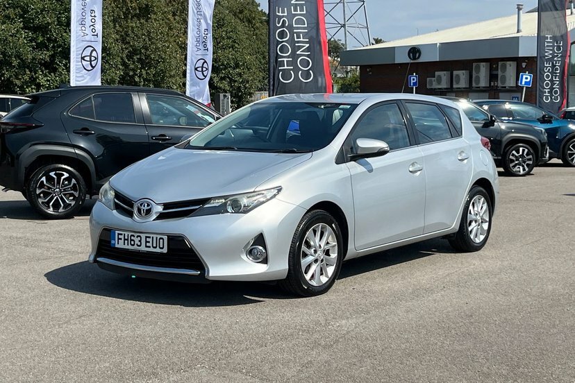 Toyota Auris 1.8 Vvt-h Icon Plus Cvt Euro 5 Ss White #20
