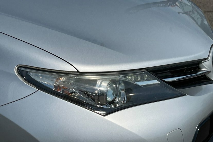 Toyota Auris 1.8 Vvt-h Icon Plus Cvt Euro 5 Ss White #36