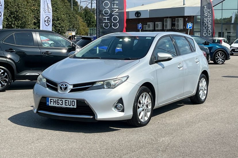Toyota Auris 1.8 Vvt-h Icon Plus Cvt Euro 5 Ss White #21