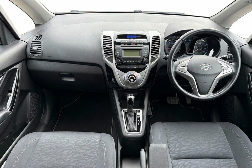Hyundai Ix20 1.6 Se Hatchback 125 Ps Silver #6