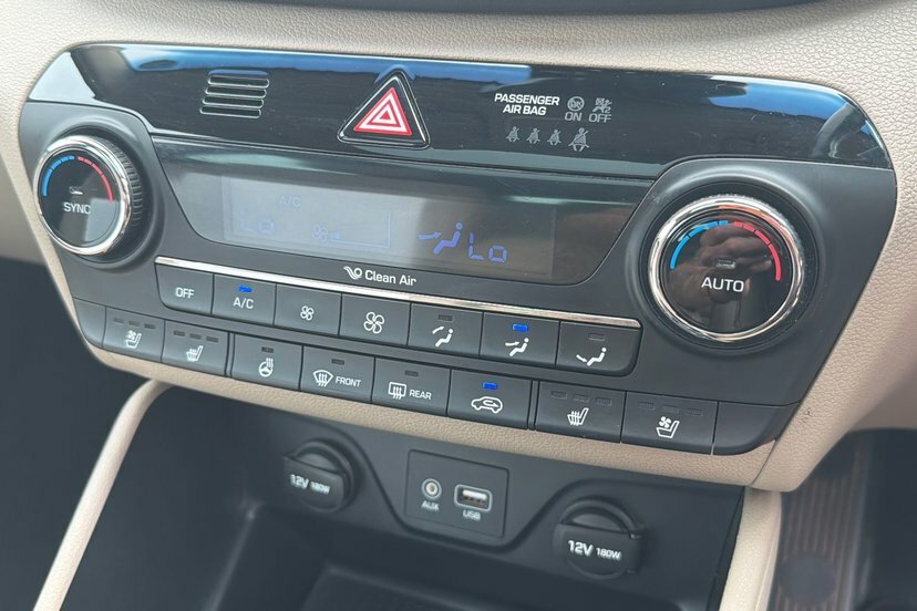 Hyundai Tucson Hyundai Tucson 2.0 Crdi Blue Drive Premium Suv Blue #24