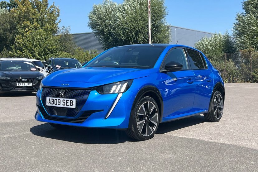 Peugeot e-208 100Kw Gt 50Kwh 136 Ps  #13