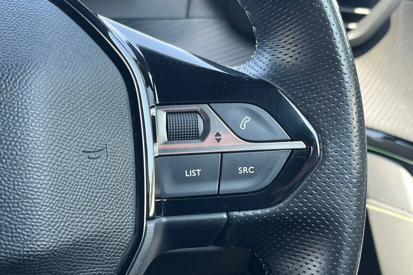 Peugeot e-208 100Kw Gt 50Kwh 136 Ps  #15