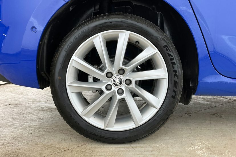 Skoda Scala 1.0 Tsi 110 Monte Carlo Cwvehiclemarketing Grey #12