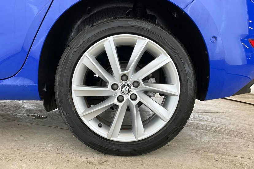 Skoda Scala 1.0 Tsi 110 Monte Carlo Cwvehiclemarketing Grey #13