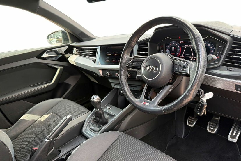 Audi A1 1.0 Tfsi 30 S Line Sportback 11 Black #6