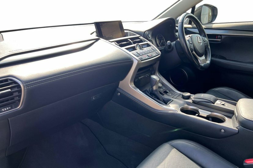 Lexus NX 2.5 300H Luxury Suv Hybrid E-cvt 4Wd 1 Silver #2