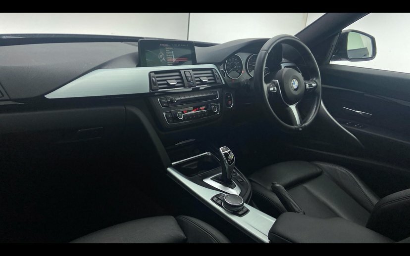 BMW 3 Series Gran Turismo 2.0L 318D M Sport Gran Turismo 141 Bhp Red #7