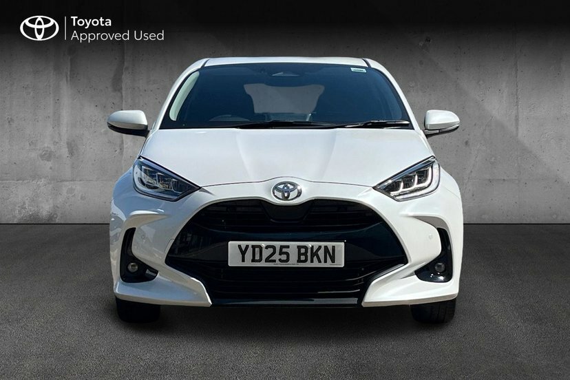 Toyota Yaris 1.5 Hybrid Icon Cvt White #14