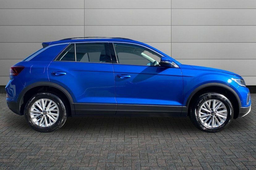 Volkswagen T-Roc 1.5 Tsi Life Suv Dsg 150 Ps Blue #4