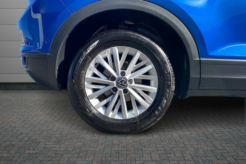 Volkswagen T-Roc 1.5 Tsi Life Suv Dsg 150 Ps Blue #5