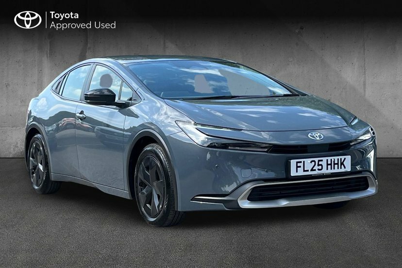 Toyota Prius 2.0 13.6Kwh Design Hatchback Plug-in Hy