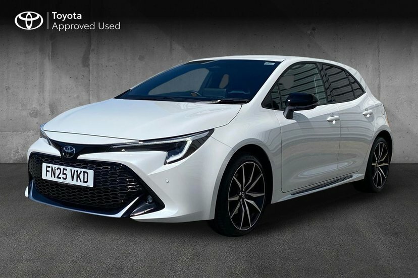 Toyota Corolla 2.0 Vvt-h Gr Sport Hatchback Hybrid Cvt White #3