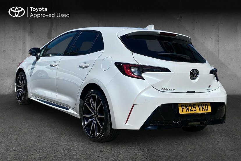 Toyota Corolla 2.0 Vvt-h Gr Sport Hatchback Hybrid Cvt White #4