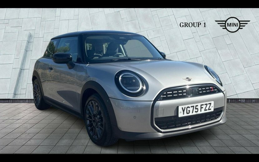 Mini Hatch Cooper S YG75FZZ Silver