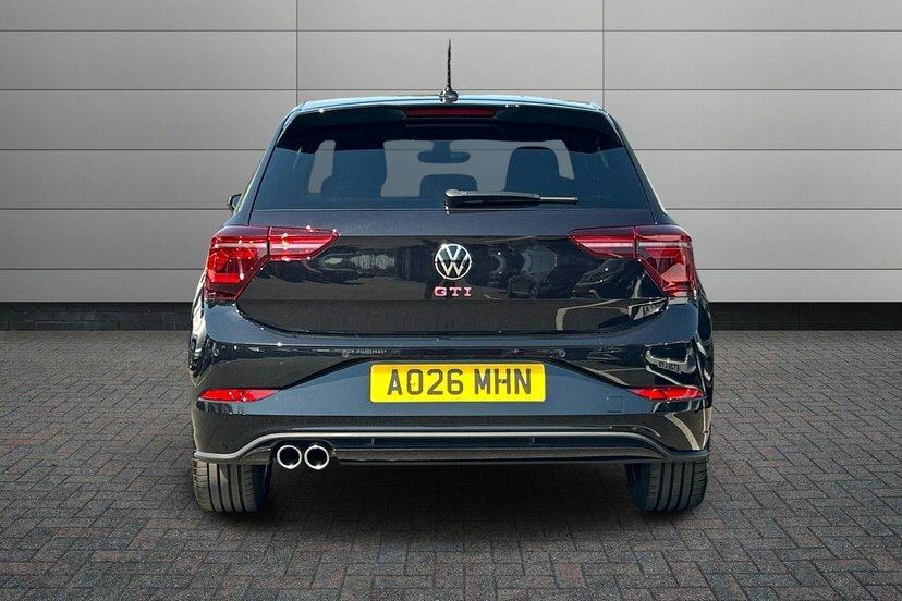 Volkswagen Polo 2.0 Tsi Gti Hatchback Dsg Black #12
