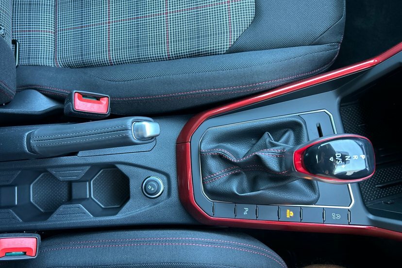 Volkswagen Polo 2.0 Tsi Gti Hatchback Dsg Black #22