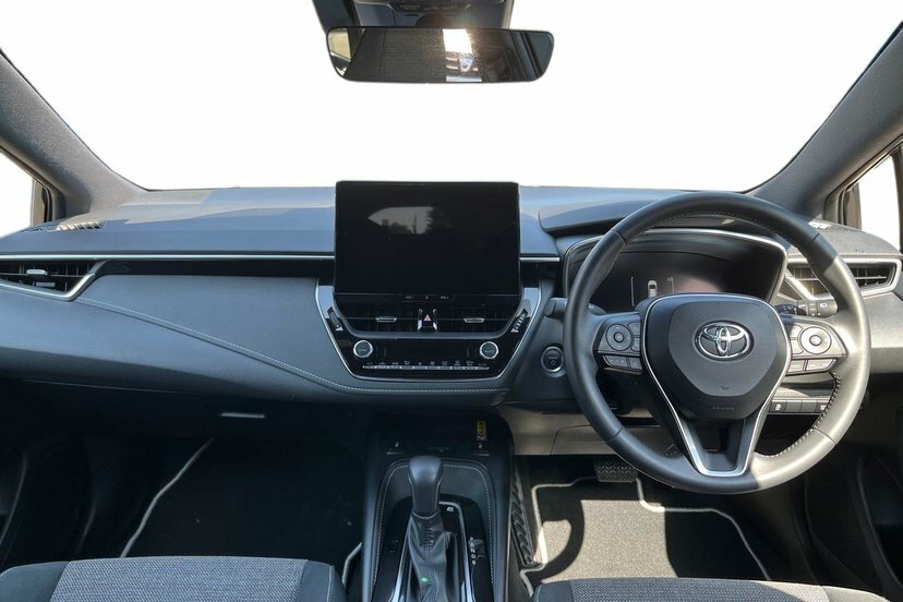 Toyota Corolla 1.8 Vvt-h Design Touring Sports Hybrid Black #5