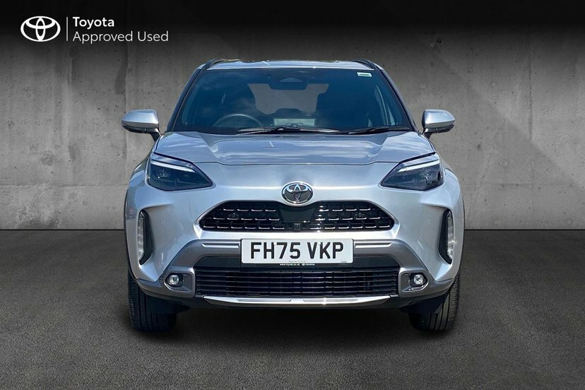 Toyota Yaris Cross Design Safety Pack White #15